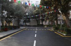 Leyla Əliyevanın iştirakı ilə “Bizim həyət” layihəsi çərçivəsində daha iki həyət yenilənərək sakinlərin istifadəsinə verilib (FOTO)