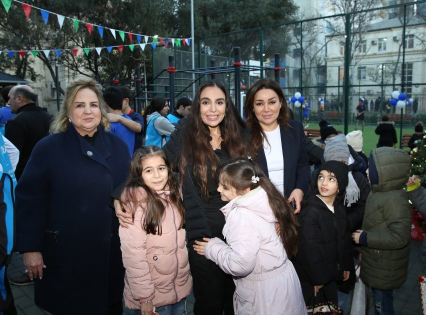 Leyla Əliyevanın iştirakı ilə “Bizim həyət” layihəsi çərçivəsində daha iki həyət yenilənərək sakinlərin istifadəsinə verilib (FOTO)