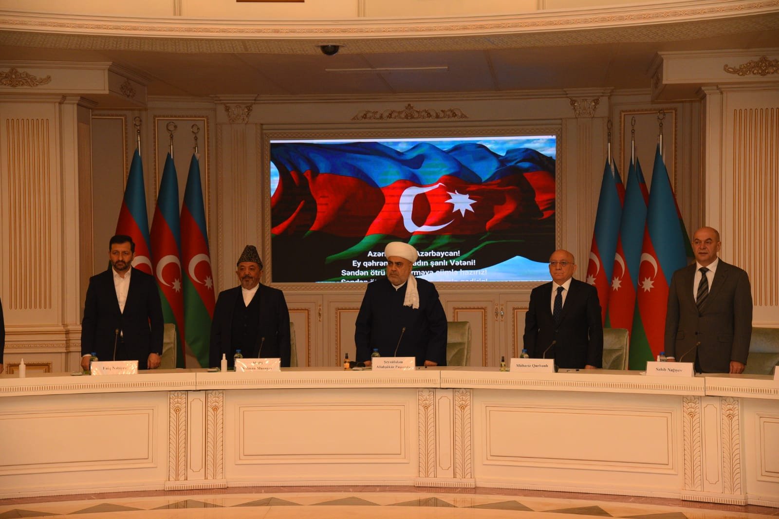 QMİ-nin növbədənkənar Prezident seçkiləri ilə əlaqədar ümumi iclası keçirilib (FOTO)