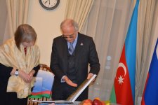 Polad Bülbüloğlu Kanadanın Rusiyadakı yeni səfiri ilə görüşüb (FOTO)
