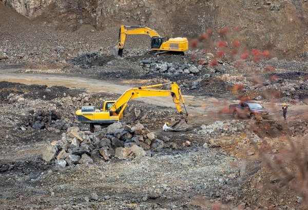 Füzuli və Qəbələdə 2 faydalı qazıntı yatağı hərrac vasitəsilə istifadəyə verilib