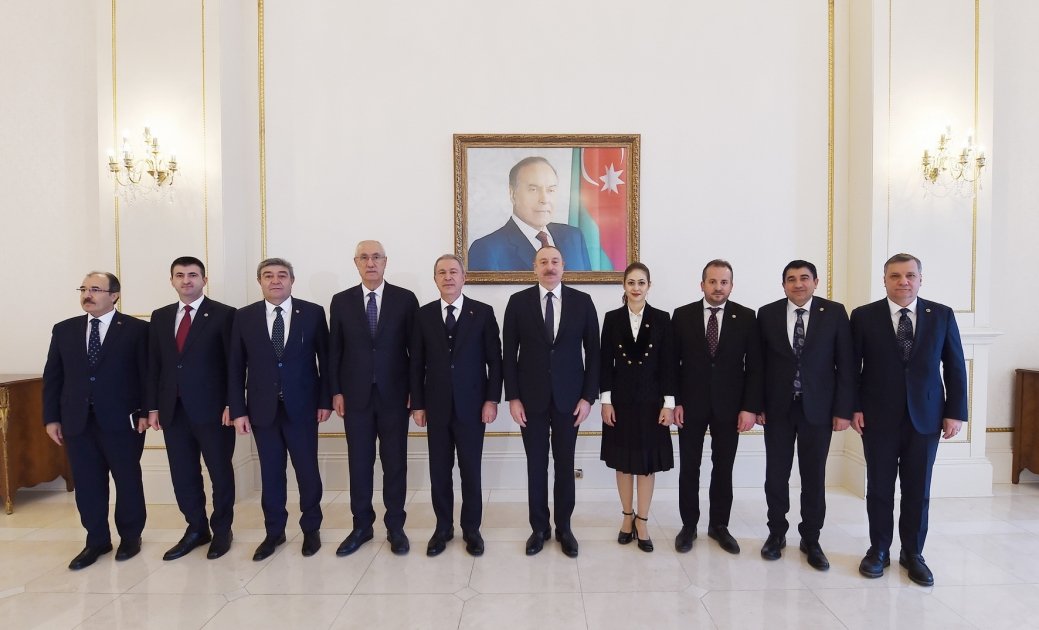 Prezident İlham Əliyev Hulusi Akarın rəhbərlik etdiyi nümayəndə heyətini qəbul edib (FOTO/VİDEO) (YENİLƏNİB)