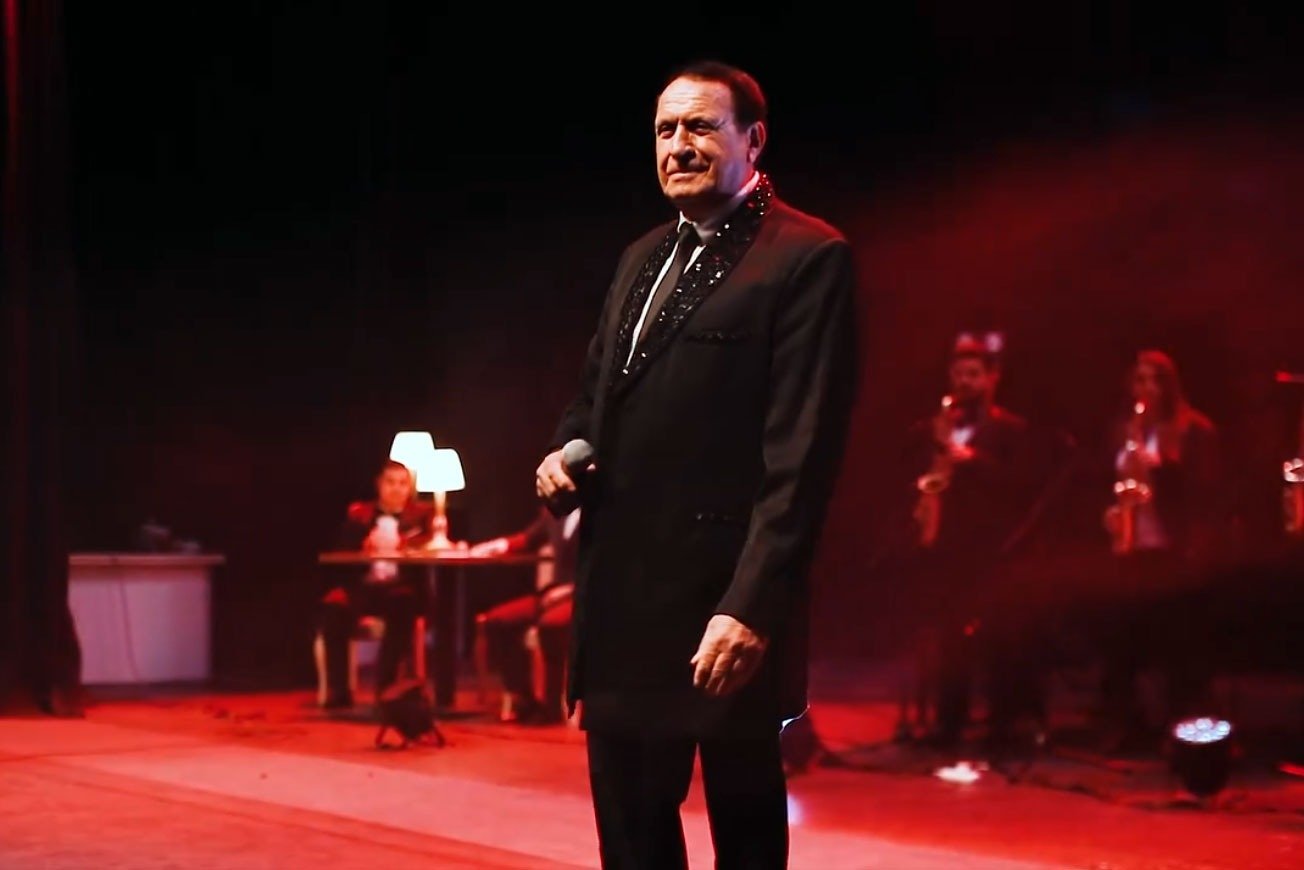 Mübariz Tağıyev Gəncə Dövlət Filarmoniyasında ilk dəfə solo konsert proqramı ilə çıxış edib (FOTO)