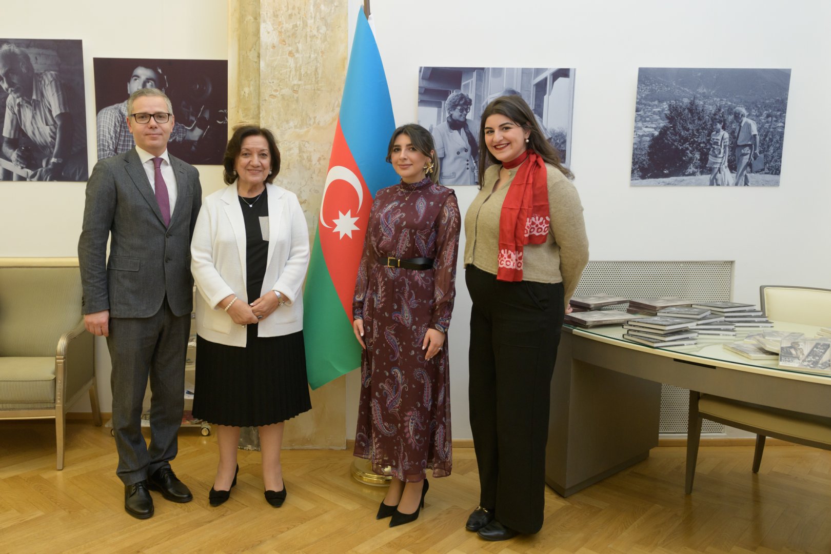 Görkəmli rejissor Rasim Ocaqovun anadan olmasının 90 illik yubileyi münasibətilə Vyanada xatirə axşamı təşkil edilib (FOTO/VİDEO)