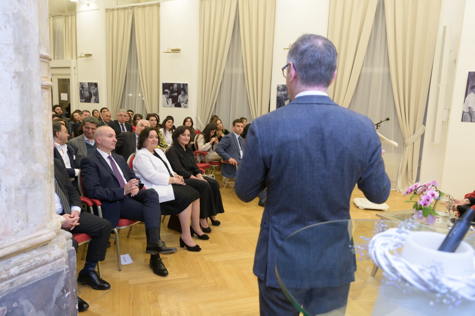 Görkəmli rejissor Rasim Ocaqovun anadan olmasının 90 illik yubileyi münasibətilə Vyanada xatirə axşamı təşkil edilib (FOTO/VİDEO)