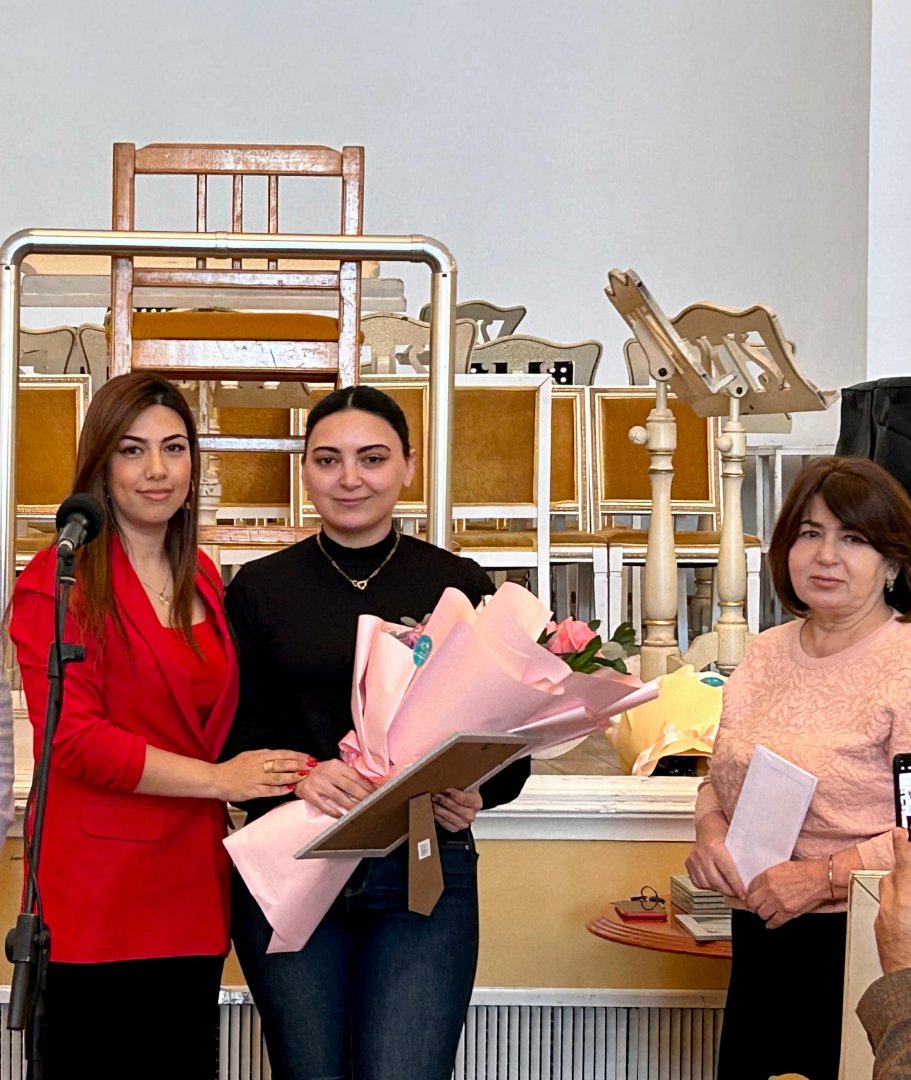 Filarmoniyada “Gənclər günü” münasibətilə təltifetmə mərasimi keçirildi (FOTO)