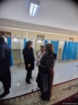 Bahar Muradova səs verdi (FOTO)