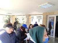Yasamal rayonunda seçicilərin fəallığı davam edir (FOTO)