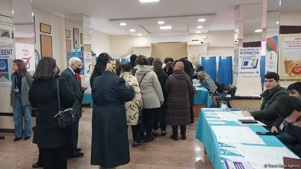 Seçkilərdə Nəsimi-Səbail rayon seçiciləri fəal şəkildə səs verirlər (FOTO)