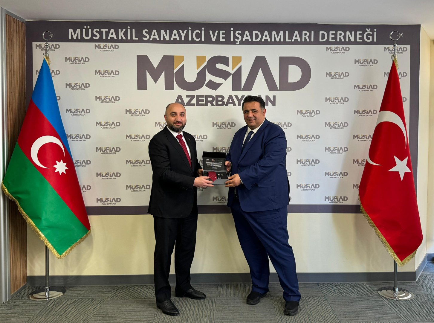 TBMM üzvləri MÜSİAD Azərbaycan ofisini ziyarət edib (FOTO)