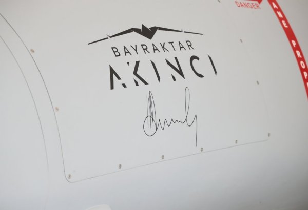“Akıncı”lar qardaş torpaqlarda, yeni yuvalarındadır - Selçuk Bayraktar (FOTO)