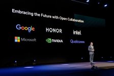 HONOR “MWC 2024”-də hər ssenarisi “AI” ilə gücləndirilmiş yeni strategiyasını təqdim edir