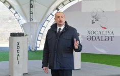 Prezident İlham Əliyev Xocalıda soyqırımı memorialının təməlini qoyub və rayon ictimaiyyətinin nümayəndələri ilə görüşüb (YENİLƏNİB) (FOTO/VİDEO)