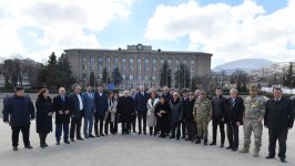 Prezident İlham Əliyev Xocalıda soyqırımı memorialının təməlini qoyub və rayon ictimaiyyətinin nümayəndələri ilə görüşüb (YENİLƏNİB) (FOTO/VİDEO)