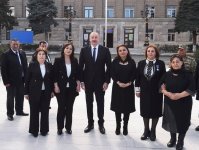 Prezident İlham Əliyev Xocalıda soyqırımı memorialının təməlini qoyub və rayon ictimaiyyətinin nümayəndələri ilə görüşüb (YENİLƏNİB) (FOTO/VİDEO)
