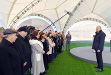 Prezident İlham Əliyev Xocalıda soyqırımı memorialının təməlini qoyub və rayon ictimaiyyətinin nümayəndələri ilə görüşüb (YENİLƏNİB) (FOTO/VİDEO)