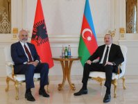 Azərbaycan Prezidenti İlham Əliyevin Albaniyanın Baş naziri Edi Rama ilə təkbətək görüşü olub (FOTO/VİDEO) (YENİLƏNİB)