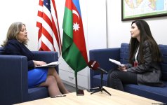 COP29-a ev sahibliyi edən ölkə kimi Azərbaycanın metan tullantıları ilə mübarizədə dünyaya kömək etmək imkanları var – Kimberli Harrinqton (Özəl müsahibə) (FOTO)