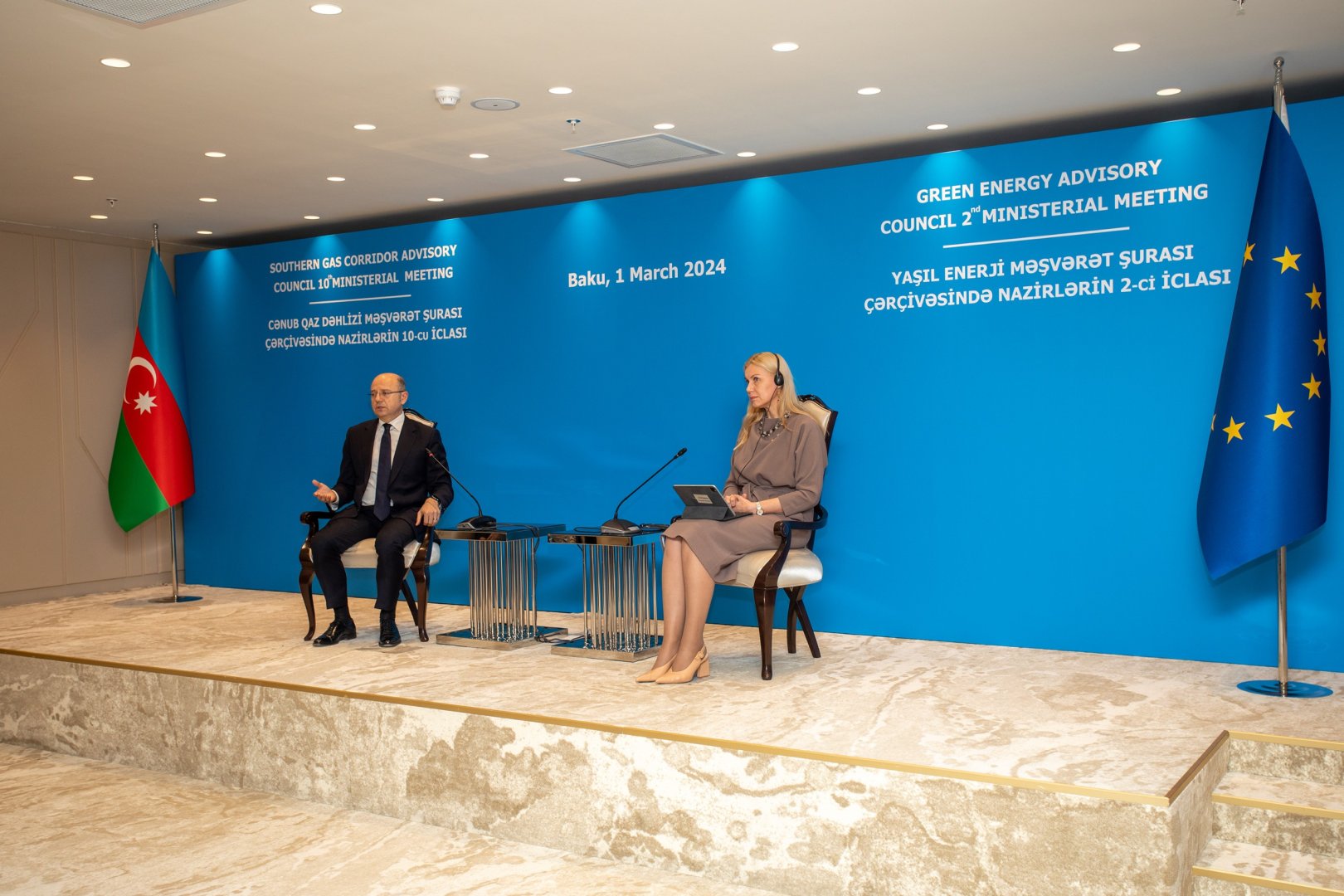 Pərviz Şahbazov və Kadri Simson mətbuata bəyanatla çıxış ediblər (FOTO)