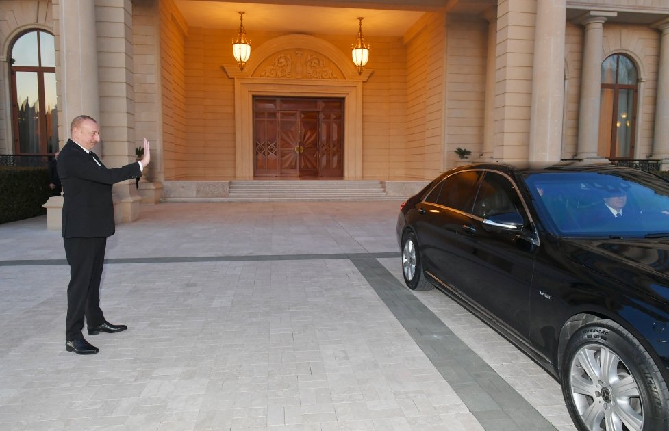 Prezident İlham Əliyevin Albaniyanın Baş naziri ilə geniş tərkibdə görüşü olub (FOTO/VİDEO)