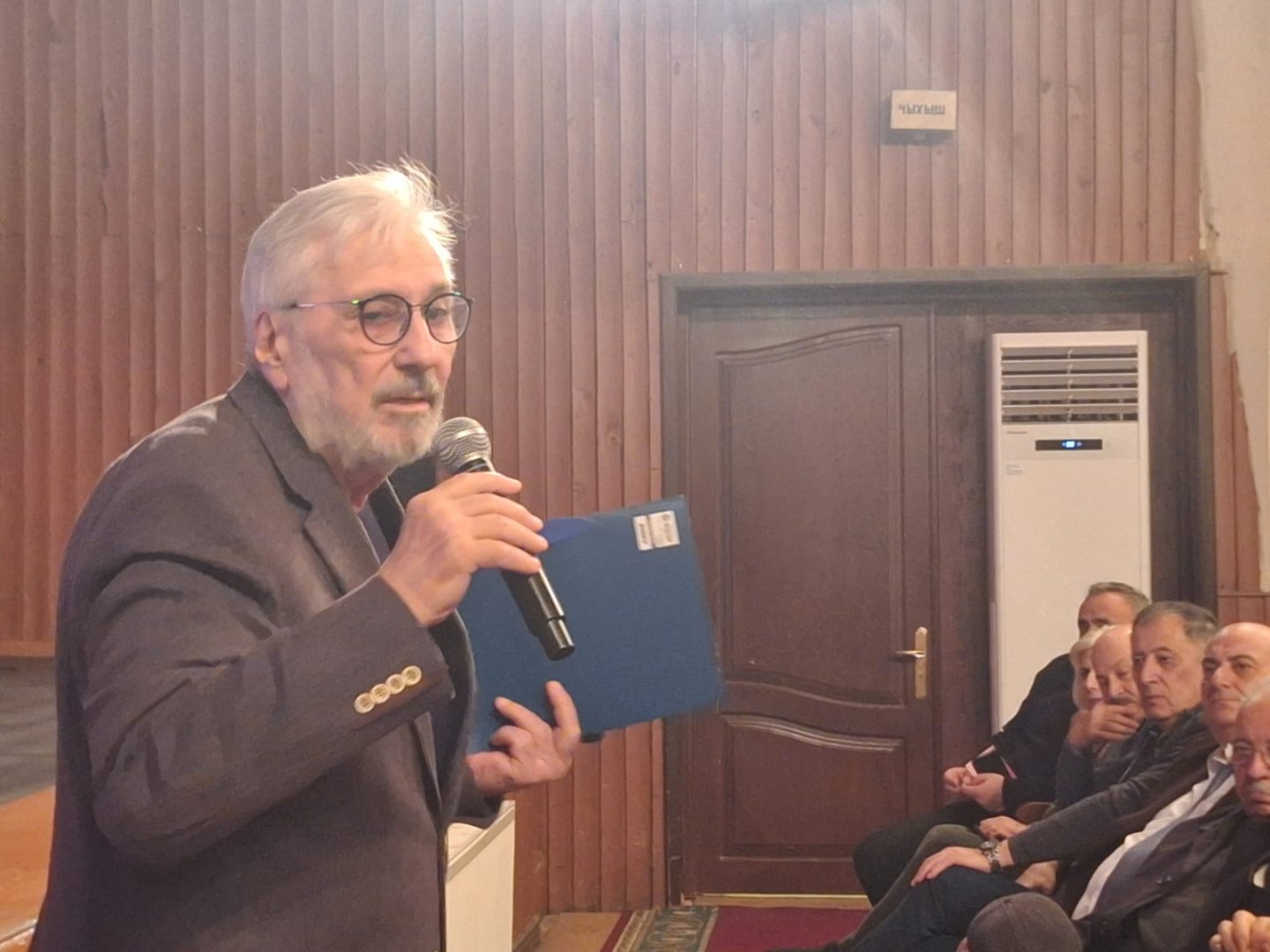 Azərbaycan kinorejissorları iki ittifaqın birləşməsinə səs verdi (FOTO)
