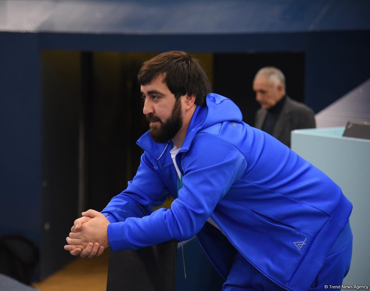 İdman gimnastikası üzrə Dünya Kubokunda iştirak edəcək idmançıların podium məşqlərindən FOTOREPORTAJ