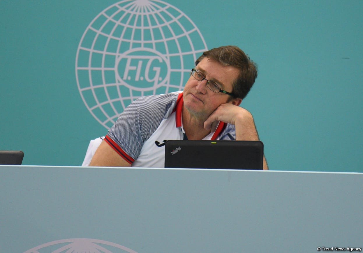 İdman gimnastikası üzrə Dünya Kubokunda iştirak edəcək idmançıların podium məşqlərindən FOTOREPORTAJ