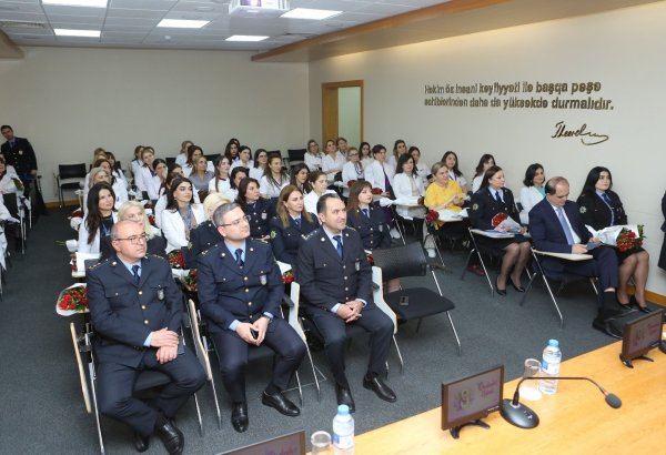 Mərkəzi Gömrük Hospitalında 8 Mart Beynəlxalq Qadınlar Gününə həsr edilmiş tədbir keçirilib (FOTO)