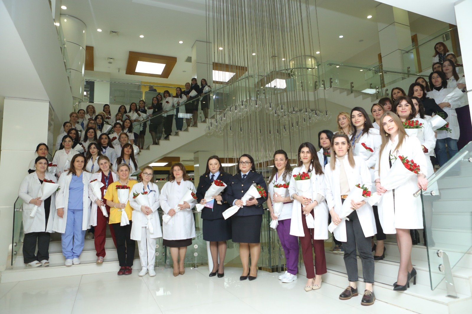 Mərkəzi Gömrük Hospitalında 8 Mart Beynəlxalq Qadınlar Gününə həsr edilmiş tədbir keçirilib (FOTO)