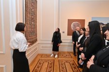 8 Mart - Beynəlxalq Qadınlar Günü münasibətilə “Azərxalça” ASC ən yaxşı toxucularını mükafatlandırdı, gəzinti təşkil etdi (FOTO)