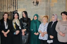 8 Mart - Beynəlxalq Qadınlar Günü münasibətilə “Azərxalça” ASC ən yaxşı toxucularını mükafatlandırdı, gəzinti təşkil etdi (FOTO)