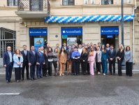 AccessBank və Visa Azərbaycanda açılan ilk kobrend filialında ağıllı kartomat təqdim etdilər (FOTO)