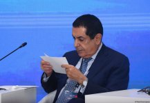 XI Qlobal Bakı Forumu panel iclasları ilə davam edir (FOTO)