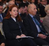 XI Qlobal Bakı Forumu panel iclasları ilə davam edir (FOTO)