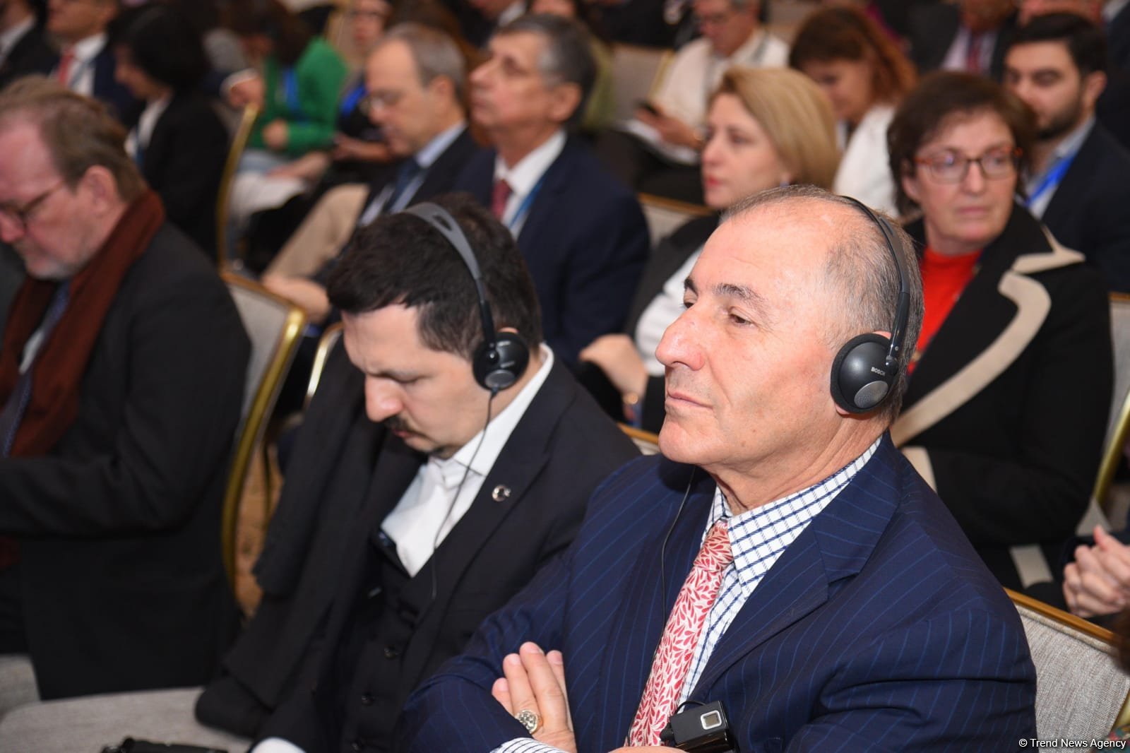 XI Qlobal Bakı Forumu panel iclasları ilə davam edir (FOTO)