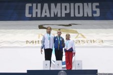 Azərbaycan gimnastı İvan Tixonov fərdi çoxnövçülükdə qızıl medal qazanıb (FOTO)