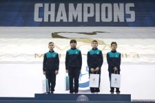 Azərbaycan gimnastı İvan Tixonov fərdi çoxnövçülükdə qızıl medal qazanıb (FOTO)