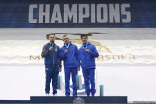 Azərbaycan gimnastı İvan Tixonov fərdi çoxnövçülükdə qızıl medal qazanıb (FOTO)
