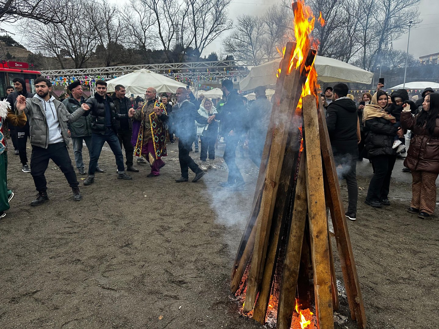 Laçında 32 ildən sonra Torpaq çərşənbəsinin tonqalı qalanıb (FOTO/VİDEO) (YENİLƏNİB)