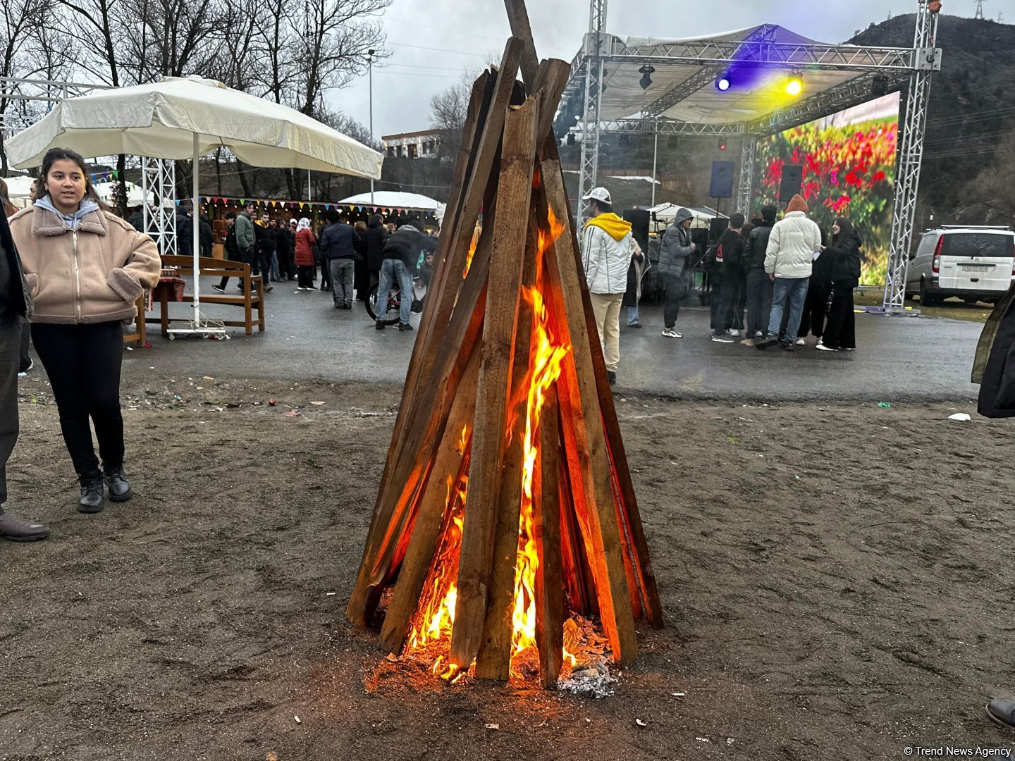 Laçında 32 ildən sonra Torpaq çərşənbəsinin tonqalı qalanıb (FOTO/VİDEO) (YENİLƏNİB)