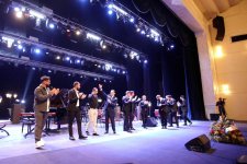 Gəncə Dövlət Filarmoniyasında izdihamla keçən "Caz axşamı" (FOTO)