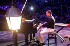 Gəncə Dövlət Filarmoniyasında izdihamla keçən "Caz axşamı" (FOTO)