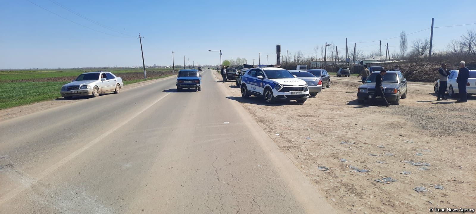 Bərdədə mopedlə maşın toqquşdu - Xəsarət alan var (FOTO)