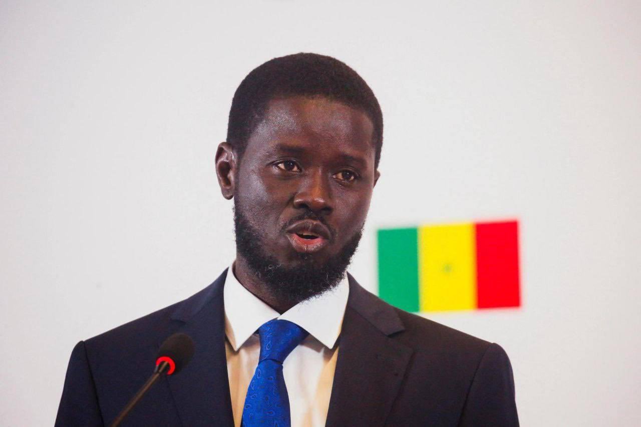 Fransa daha bir Afrika ölkəsində mövqeyini itirdi