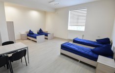 Avropa çempionatında yüksək nəticələr əldə etmiş güləşçilərlə və Xarici Dillər Təmayüllü Gimnaziyada təhsil alan şagird-güləşçilərlə görüş keçirilib (FOTO)