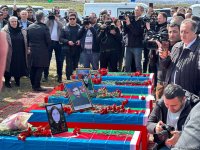 Xocalı soyqırımı qurbanlarının nəşlərinin qalıqları Xocalıda dəfn edilib (FOTO/VİDEO)