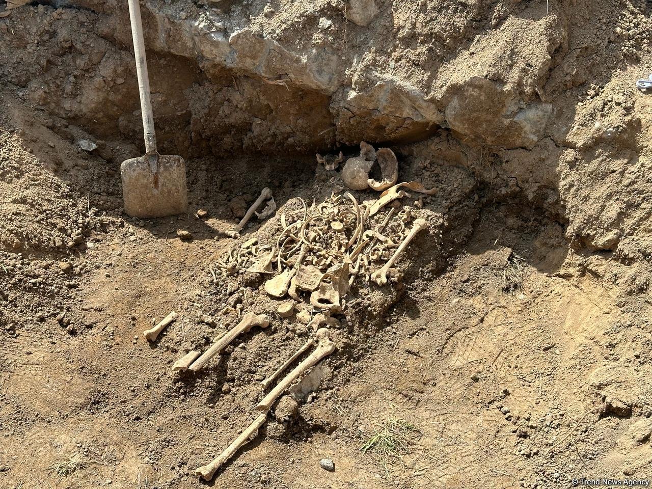 Xocalıda insan qalıqları aşkarlan yerdən GÖRÜNTÜLƏR (FOTO)