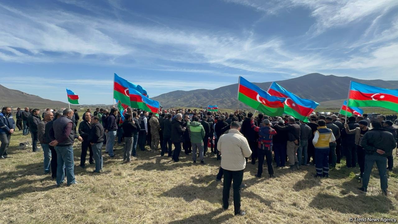 Xocalı soyqırımı qurbanlarının nəşlərinin qalıqları Xocalıda dəfn edilib (FOTO/VİDEO)
