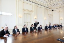 Prezident İlham Əliyev Türkiyə Prezident Administrasiyasının komitə sədrinin rəhbərlik etdiyi nümayəndə heyətini qəbul edib (YENİLƏNİB) (FOTO)