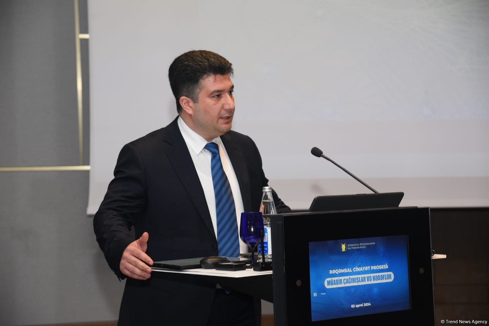 “Rəqəmsal cinayət prosesi: müasir çağırışlar və hədəflər” mövzusunda konfrans keçirilib (FOTO)
